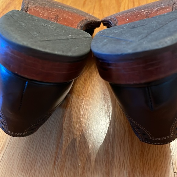 Allen Edmonds McTavish Wingtip Oxford Black Leather Dress Shoes - Picture 7 of 10